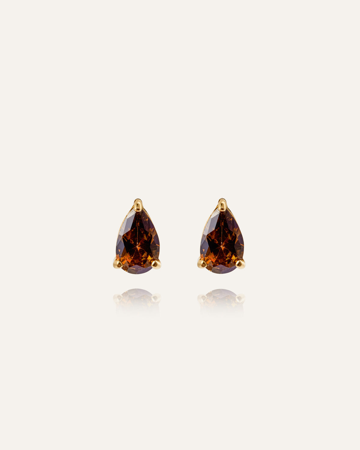 Belle Coffee Medium Studs