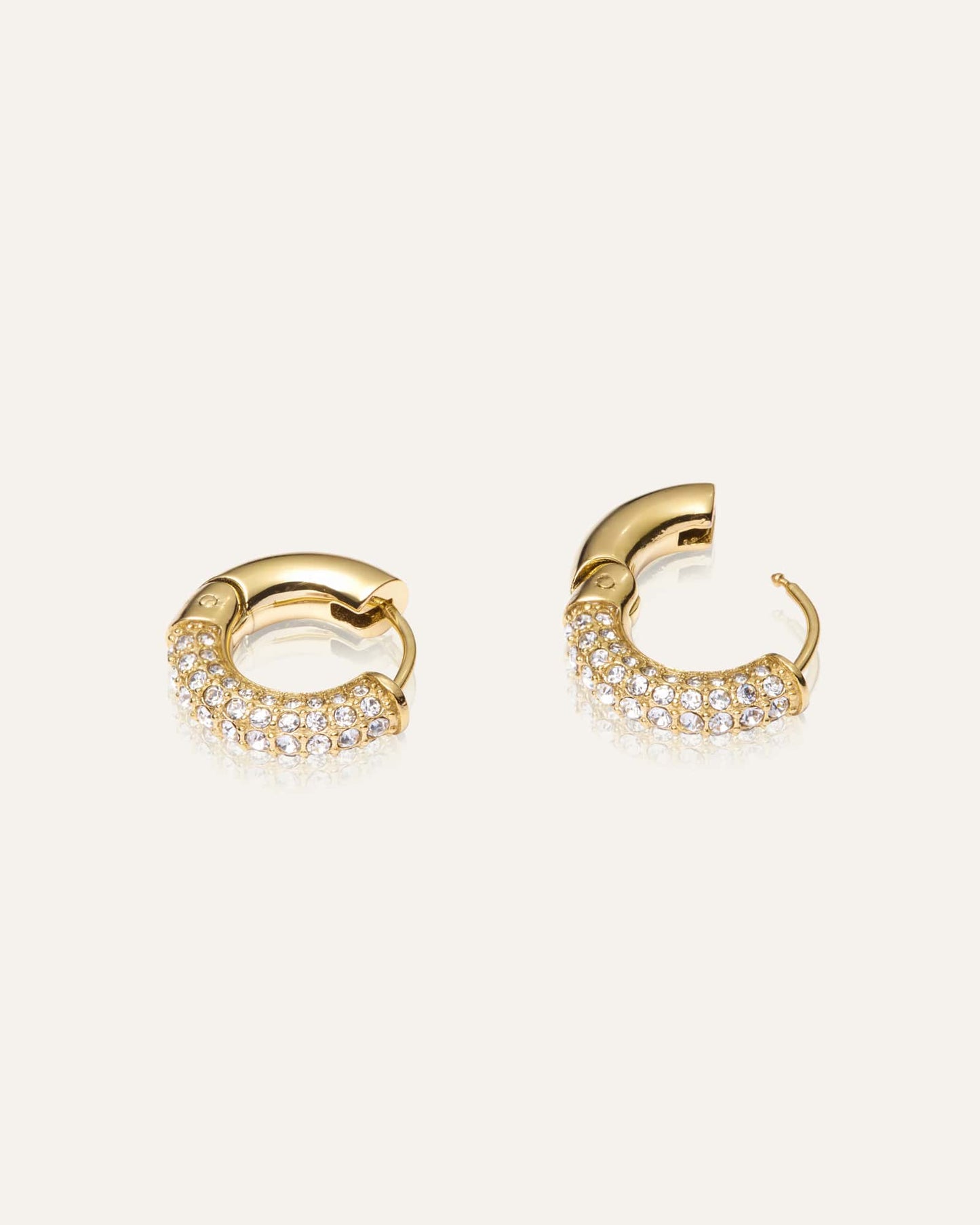Pavé Everyday Medium Hoops