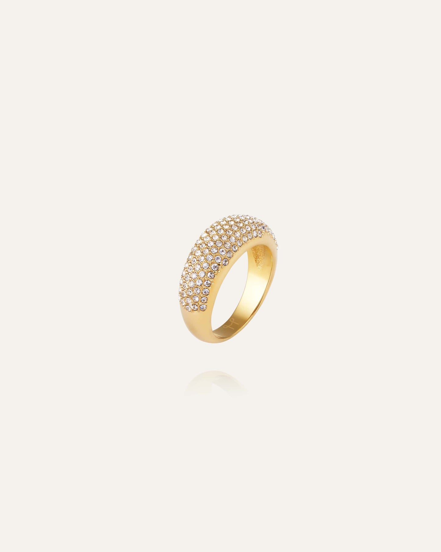 <tc>Treasure Gold Ring</tc>