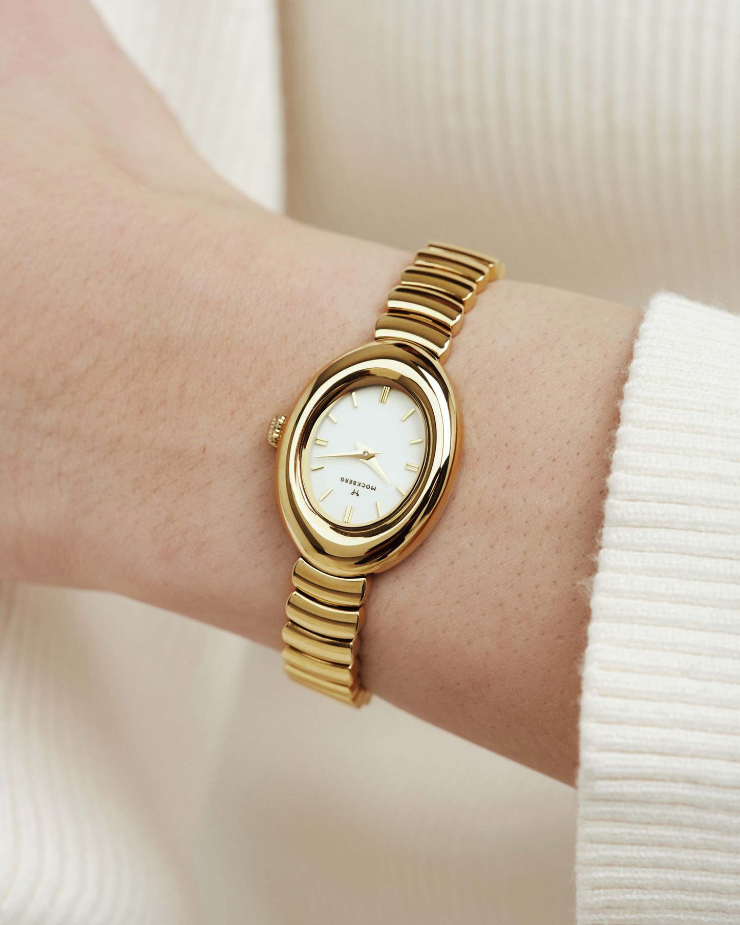 Belle Oval Watch