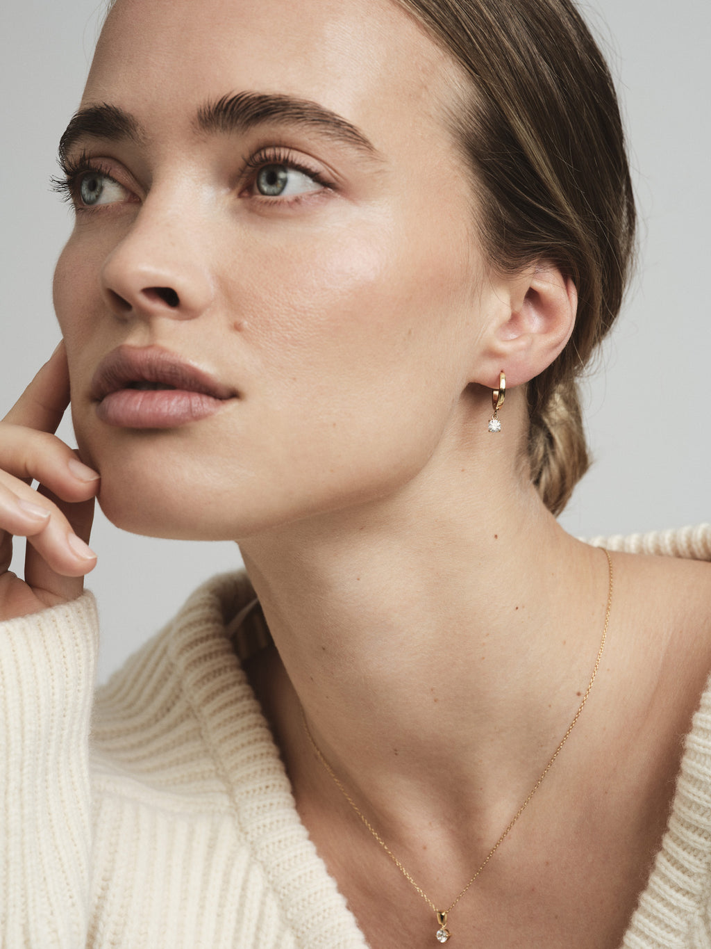 Jolie White Hoops
