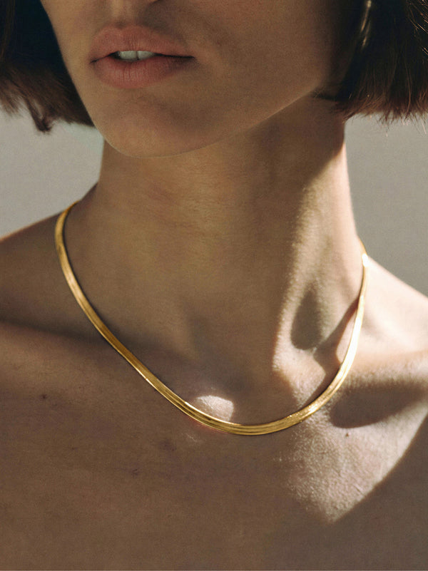 Halsband
