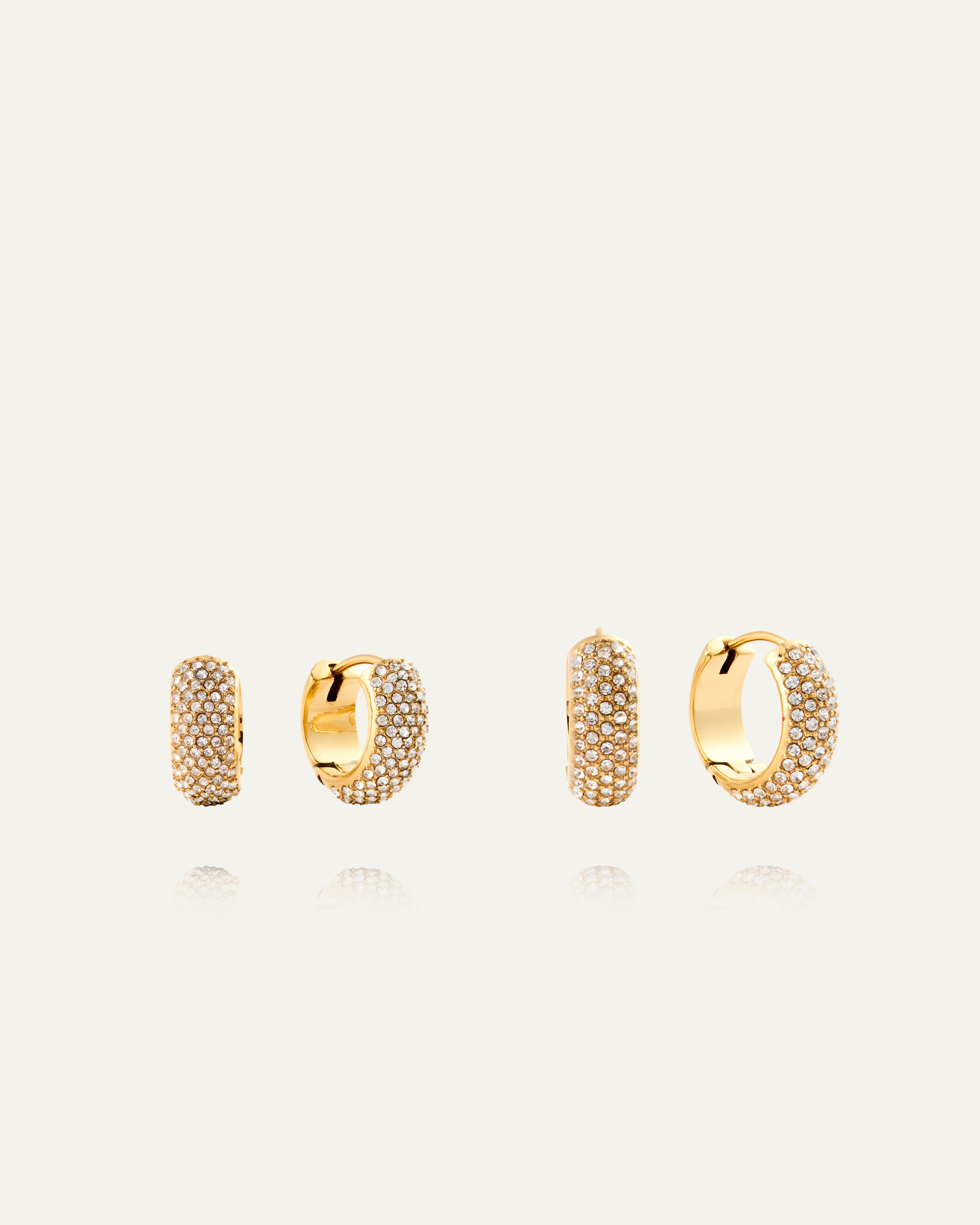 Amour Gold Hoops Medium