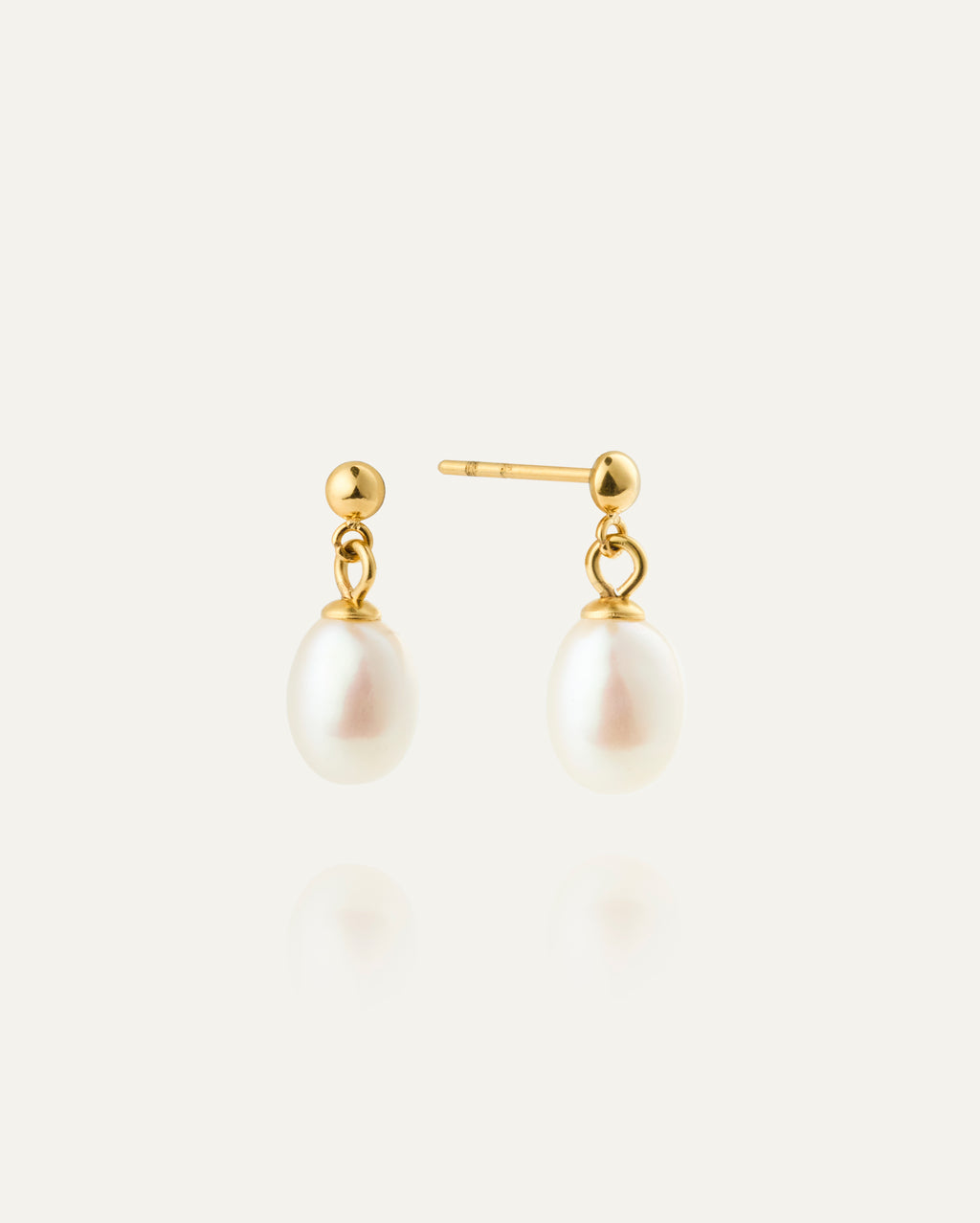 Aura Pearl Earring