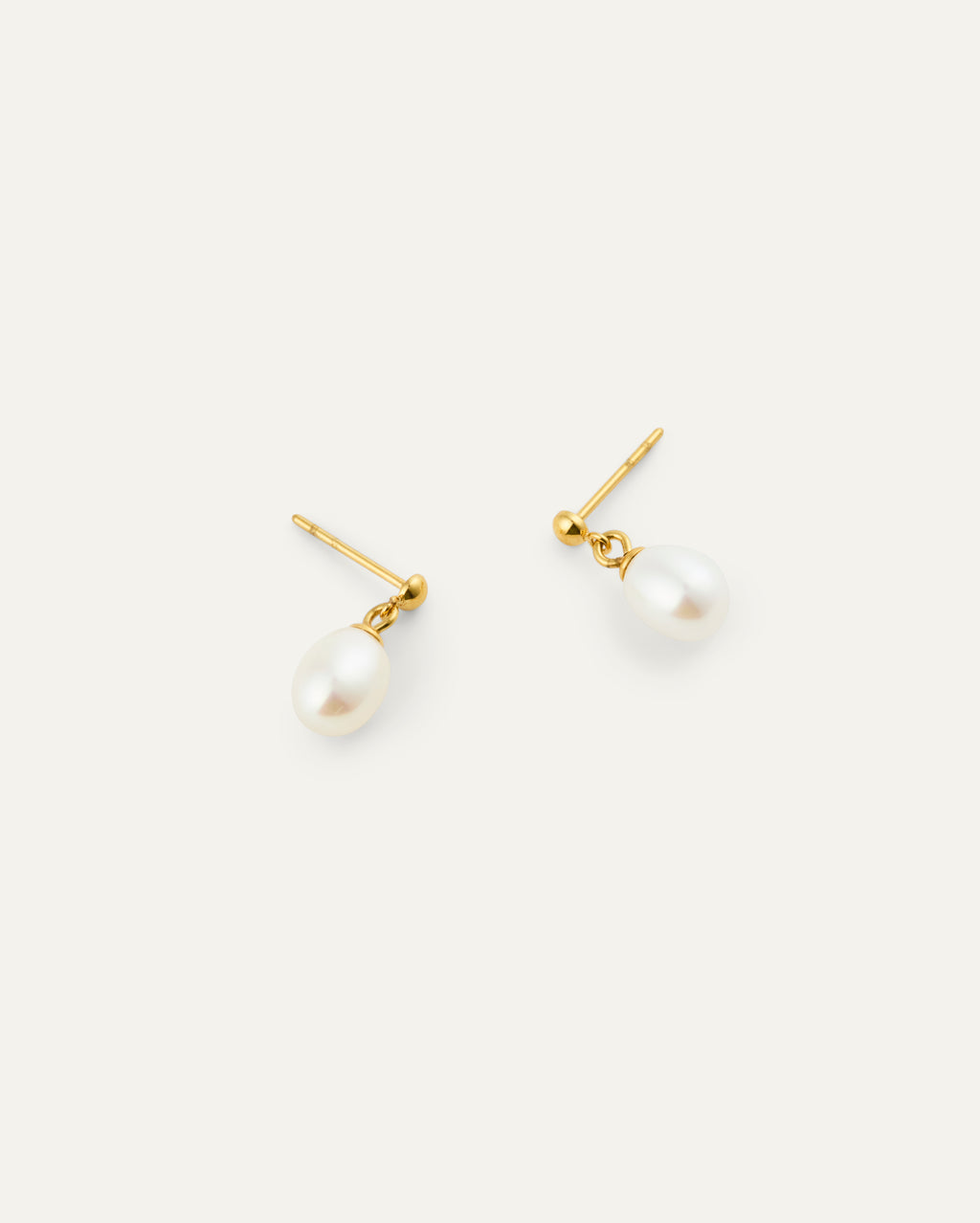 Aura Pearl Earring