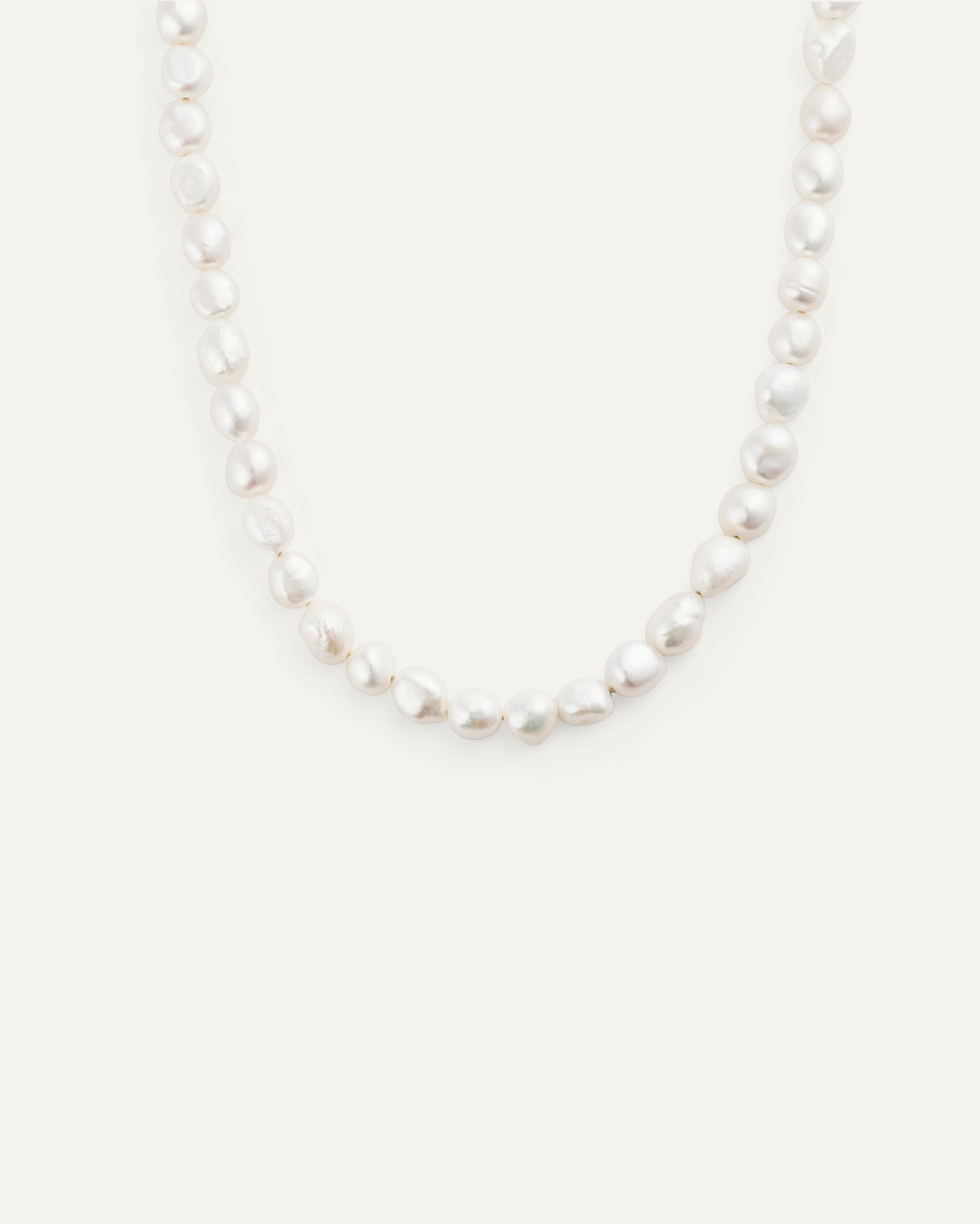 Aura Pearl Necklace