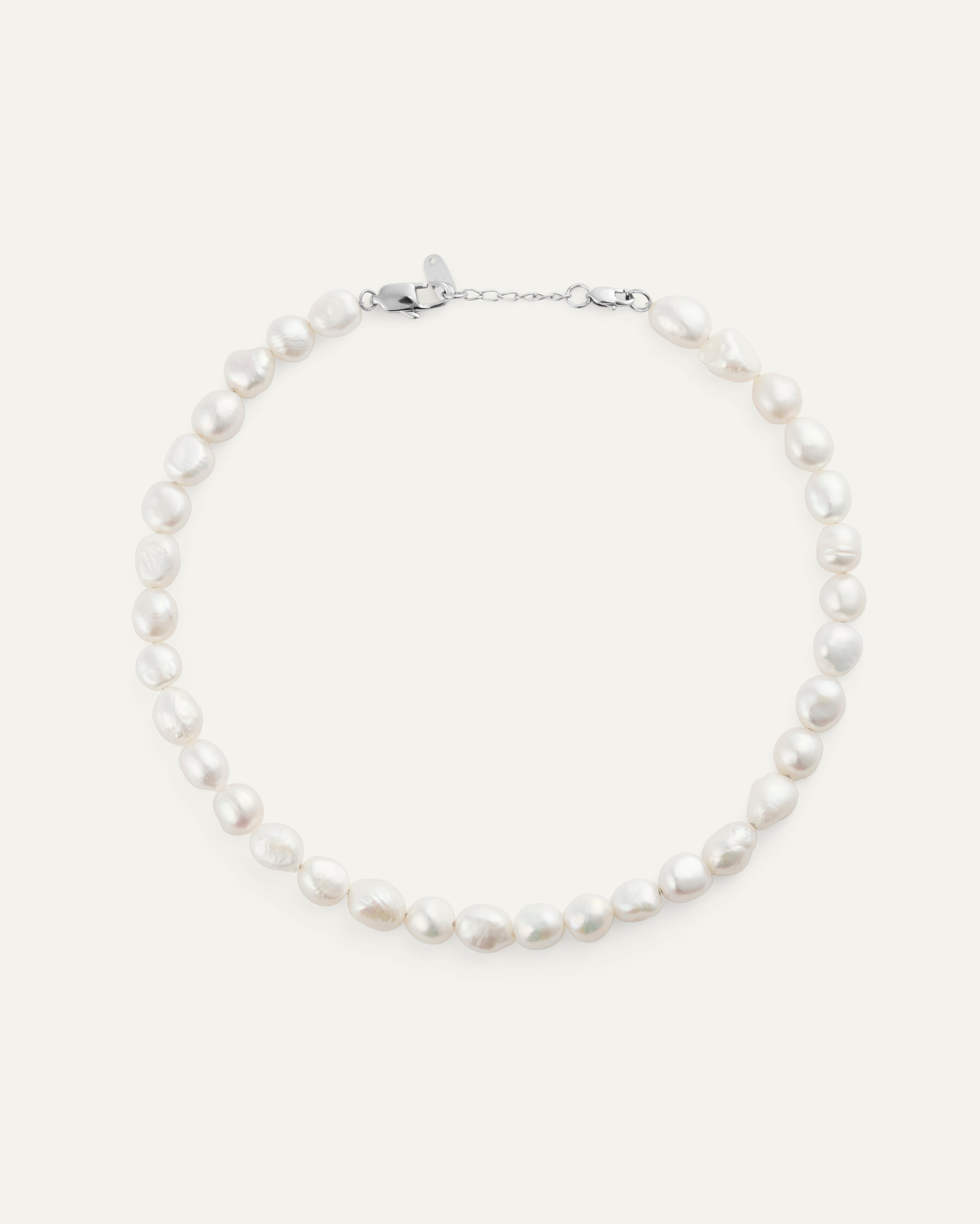 Aura Pearl Necklace