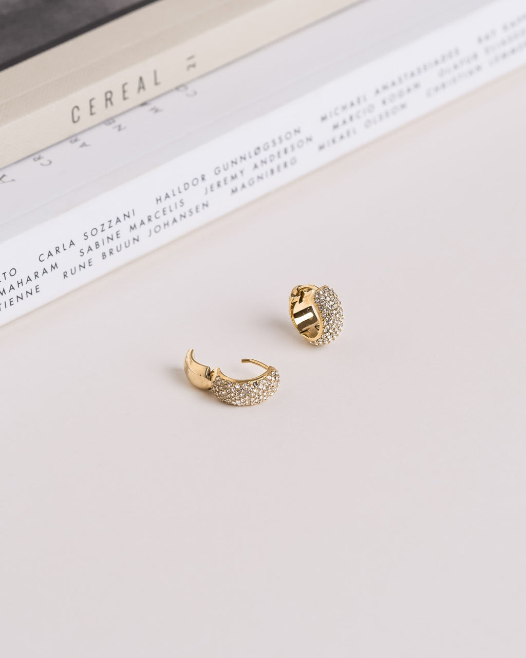 Amour Gold Hoops Medium