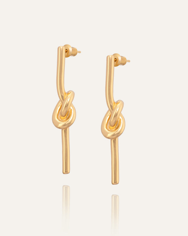 Knot earrings gold