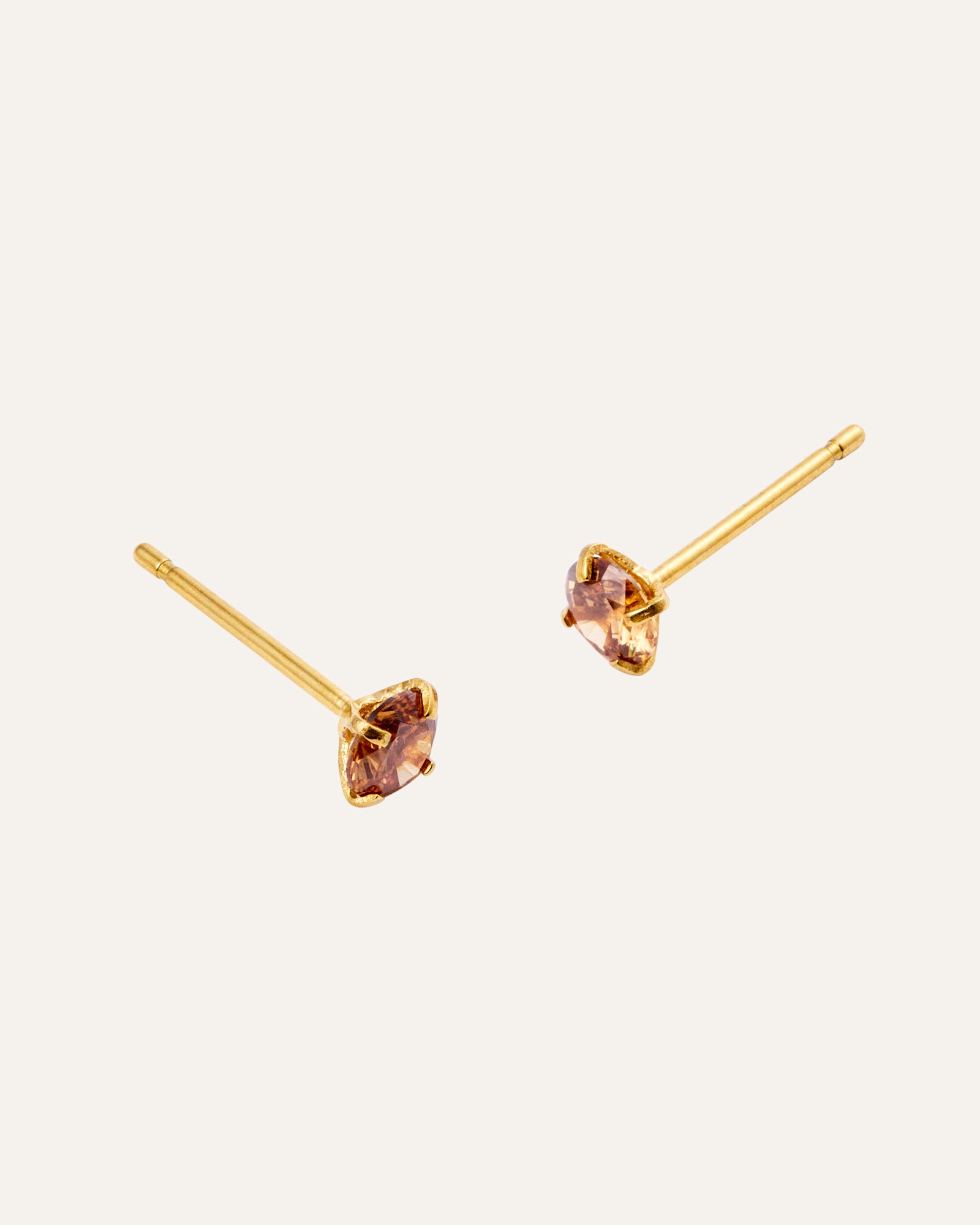 Jolie Coffee Medium Studs