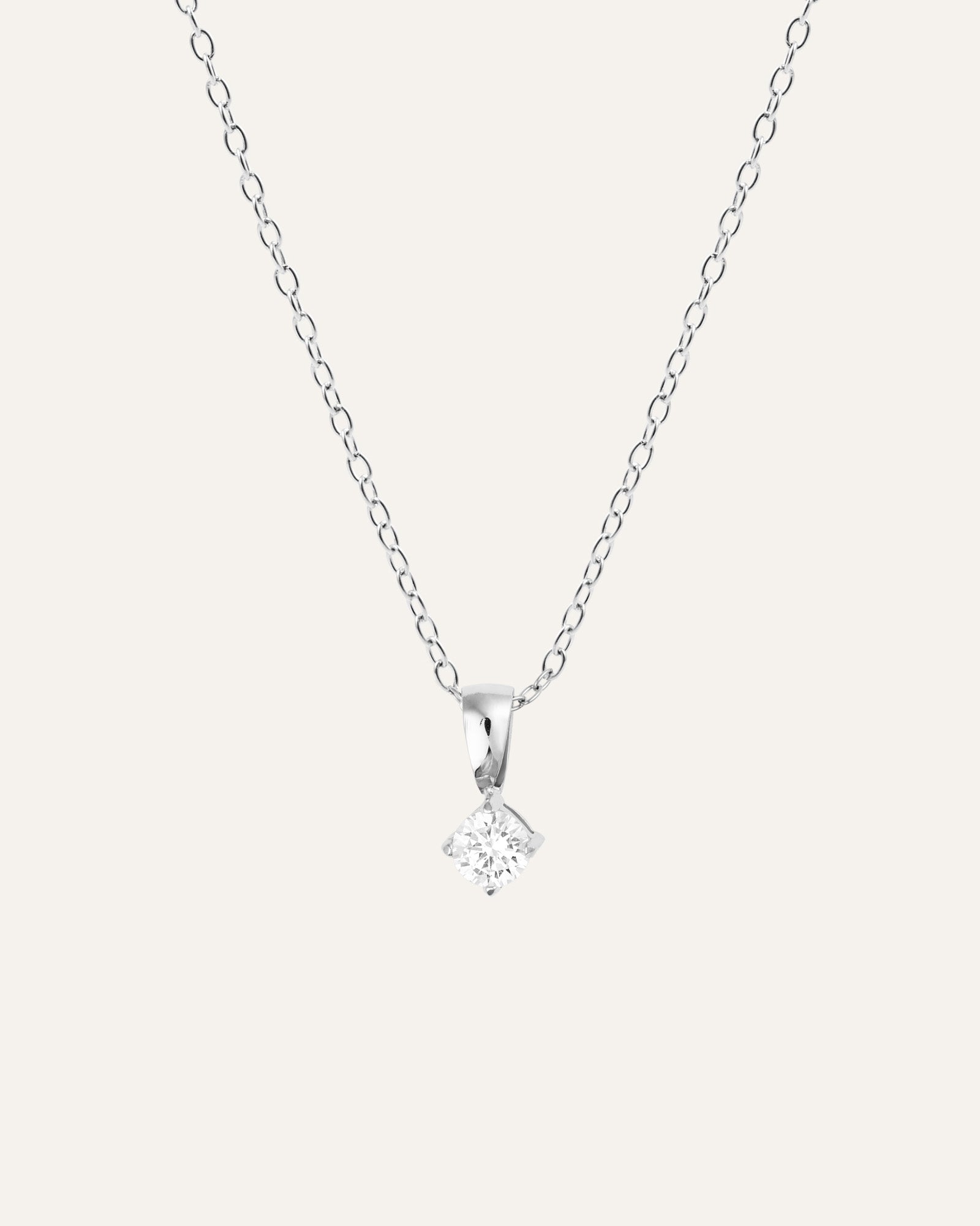 Jolie White Necklace