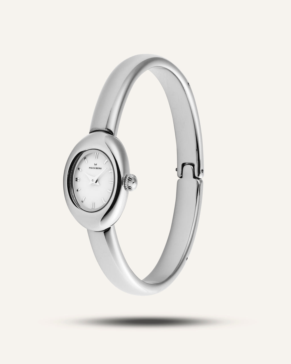 Belle Oval Petite Armreifuhr