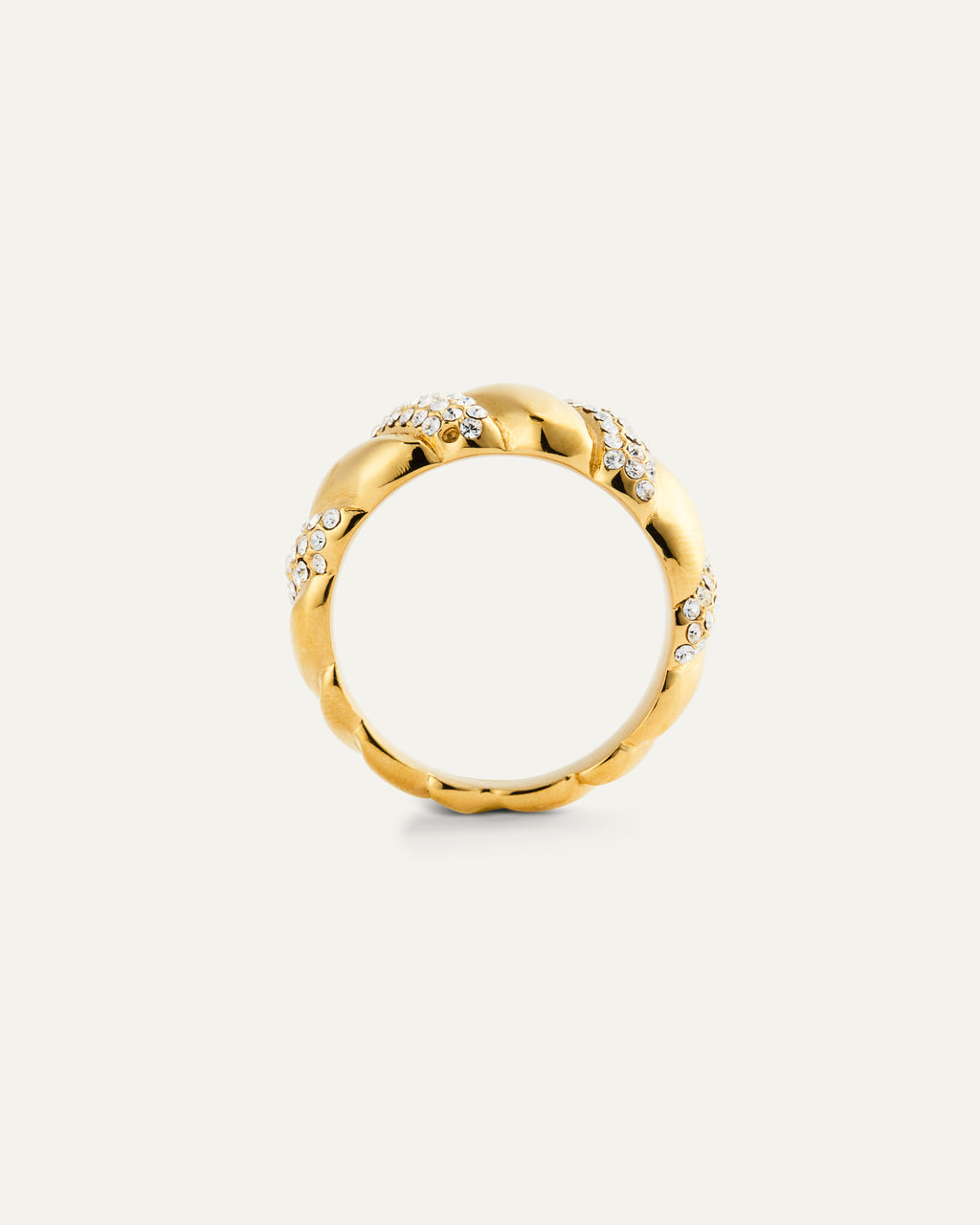 Noela Ring