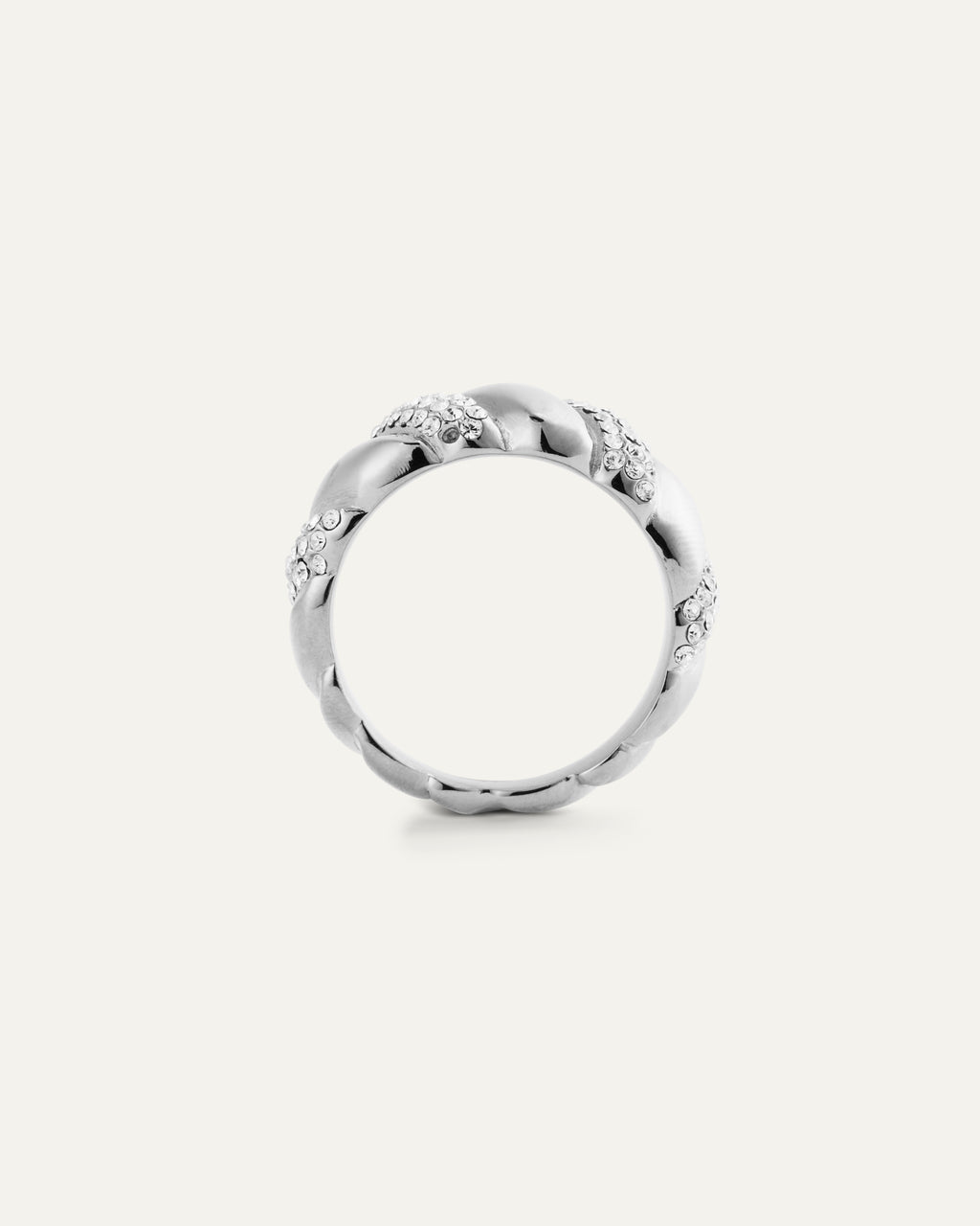 Noela Ring