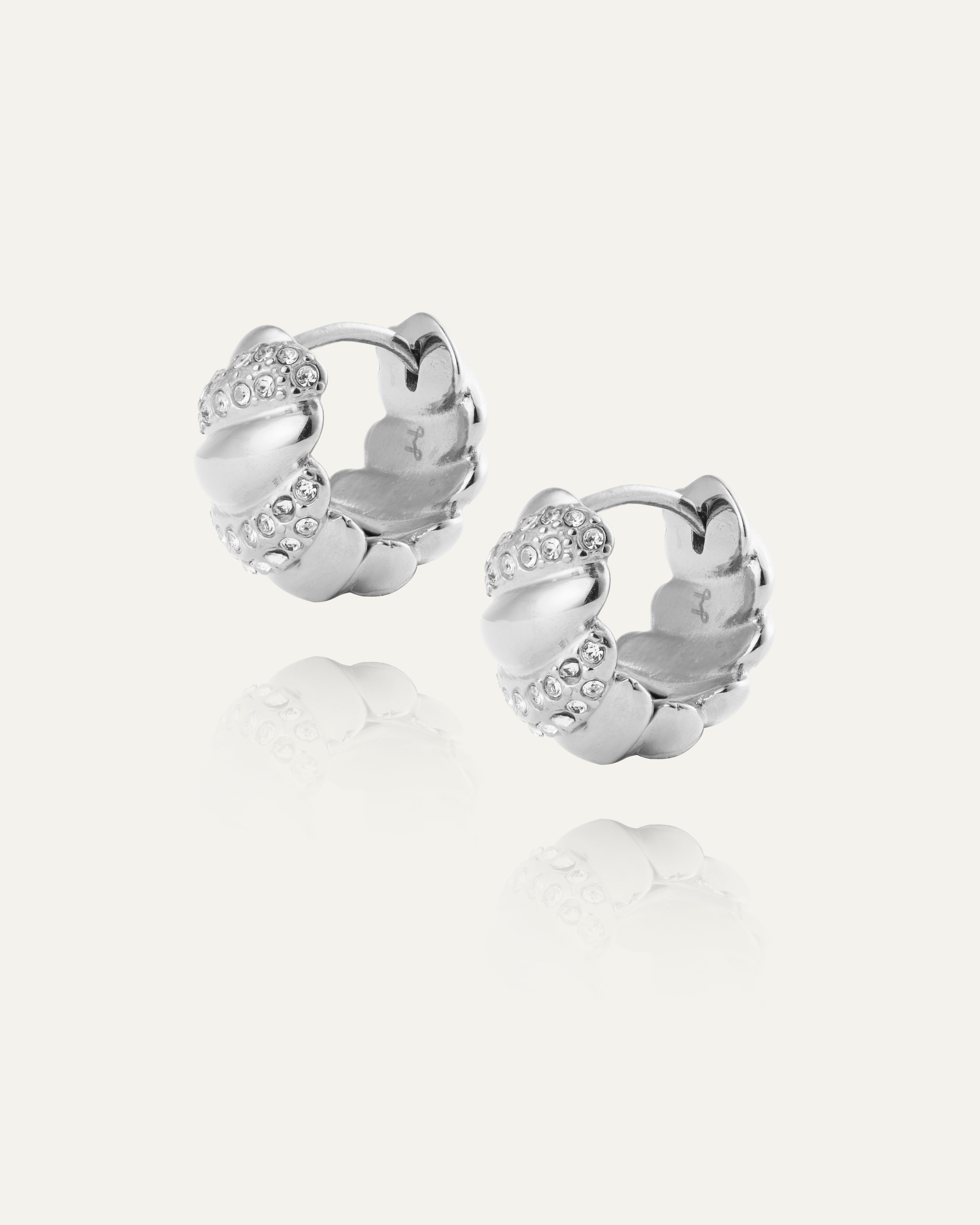 Noela Medium Hoops