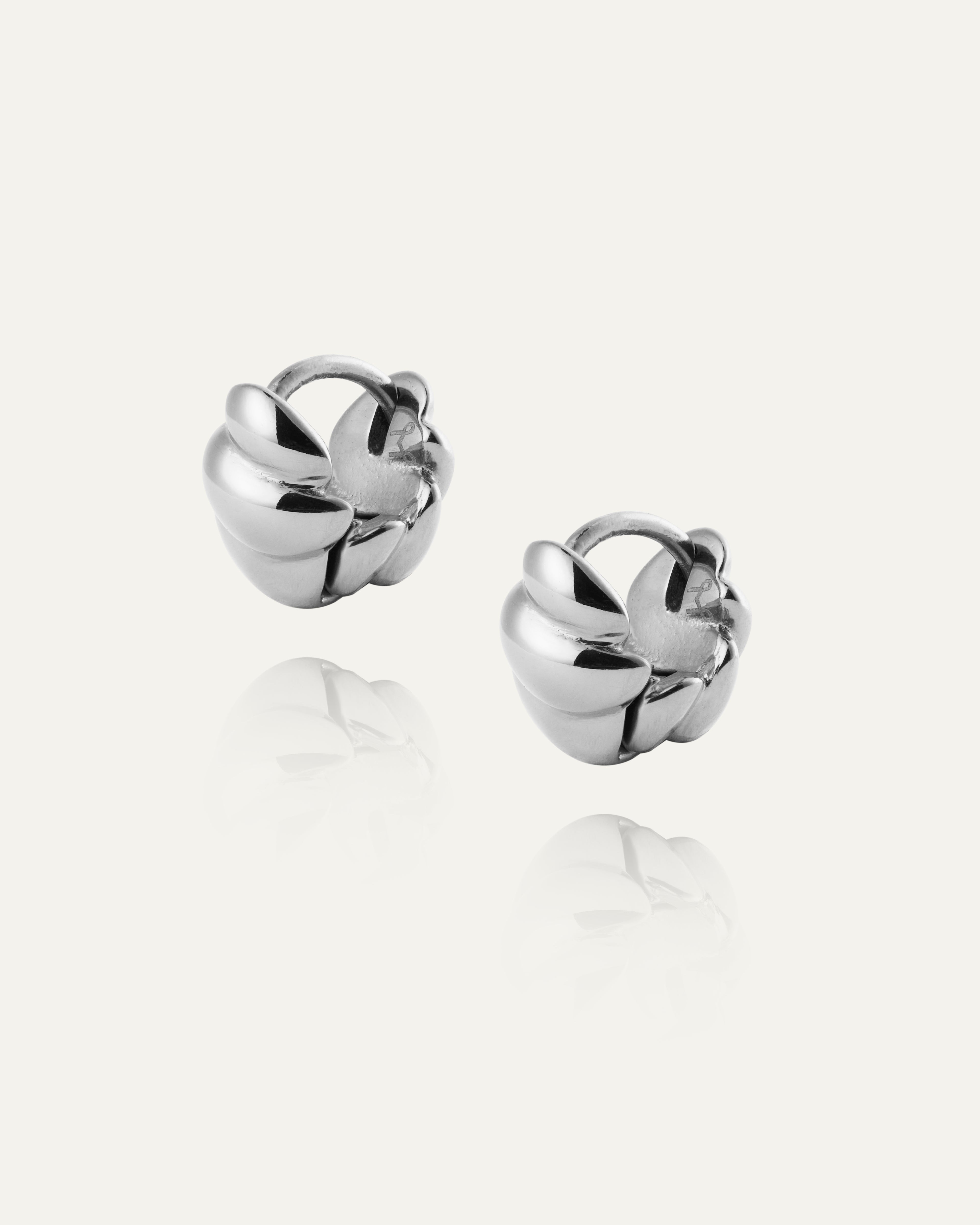 Seléne Small Hoops