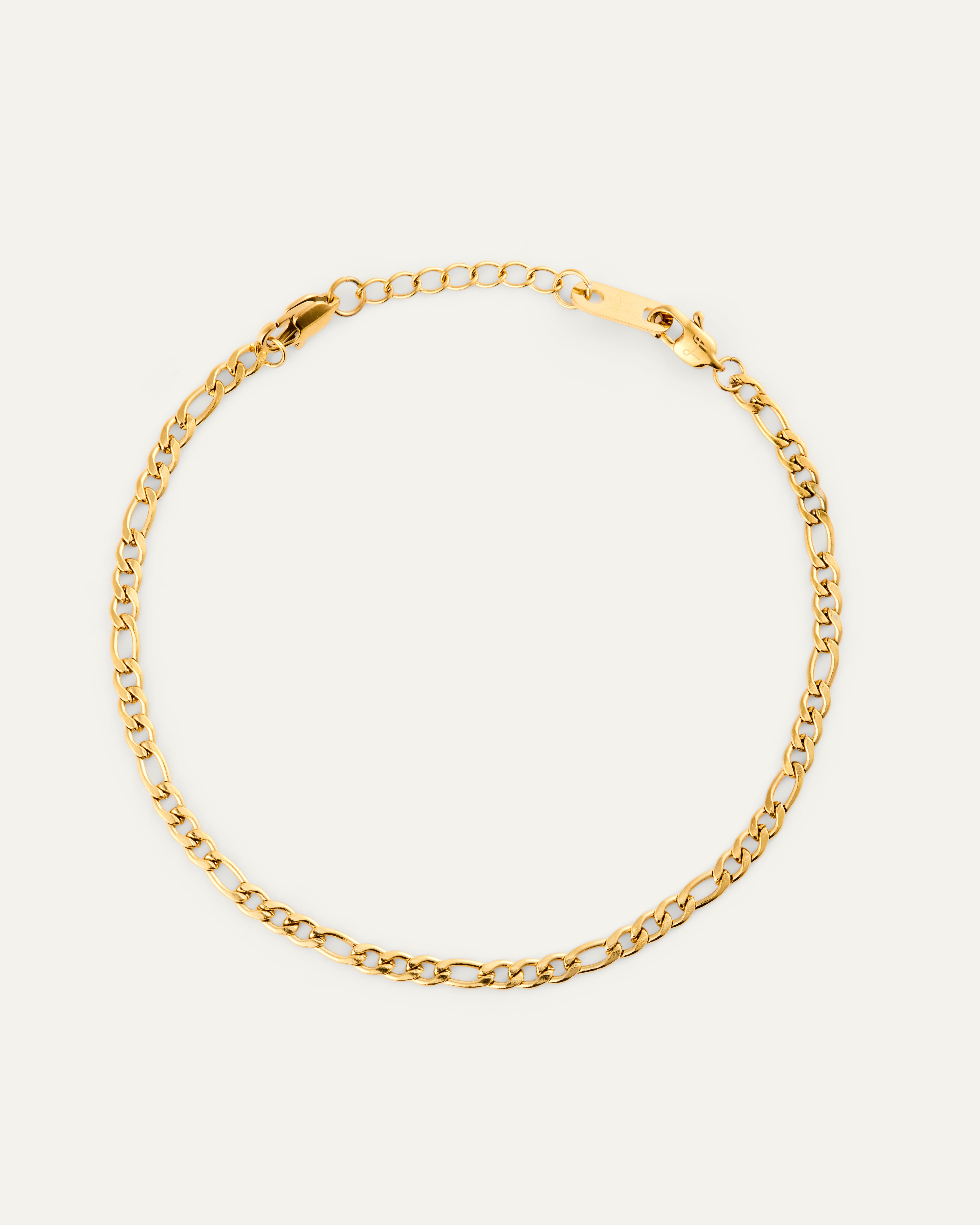 Thin Figaro Bracelet Gold