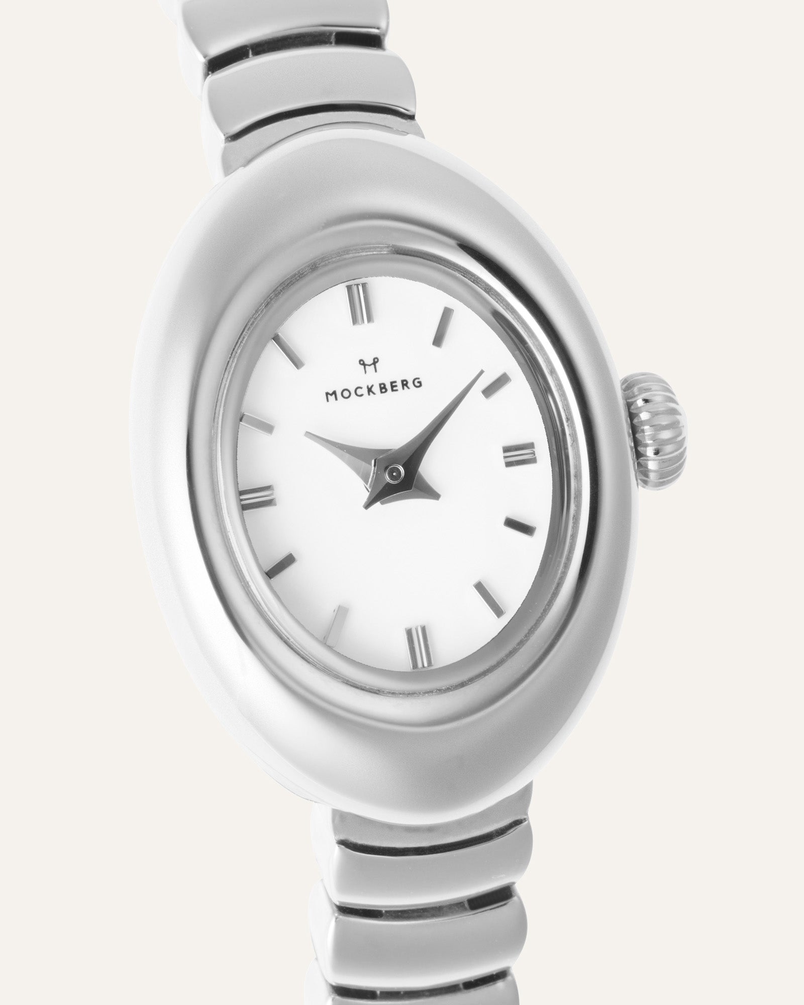 Belle ovale Petite-Uhr