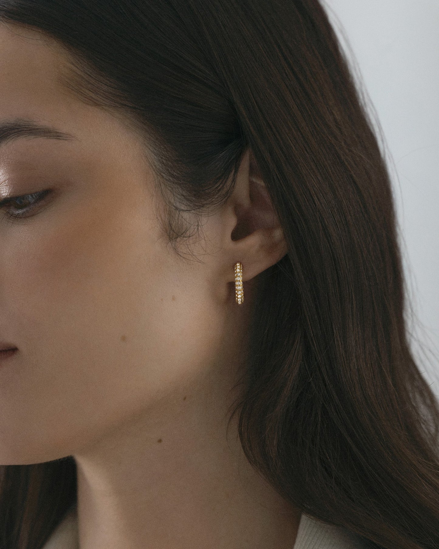 Pavé eternal medium gold earrings