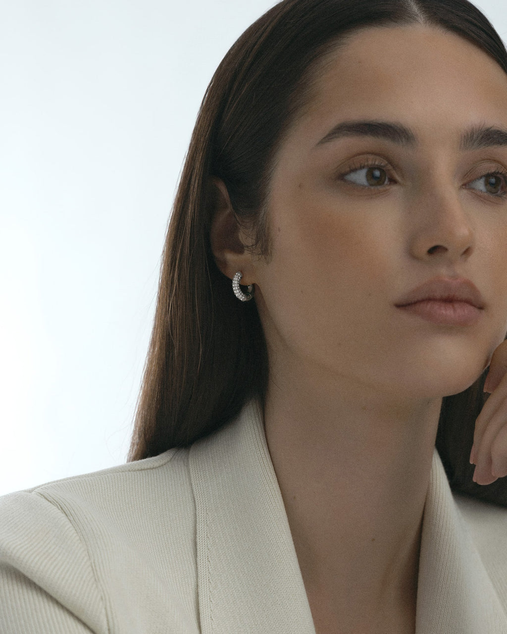 Pavé Everyday Medium Hoops