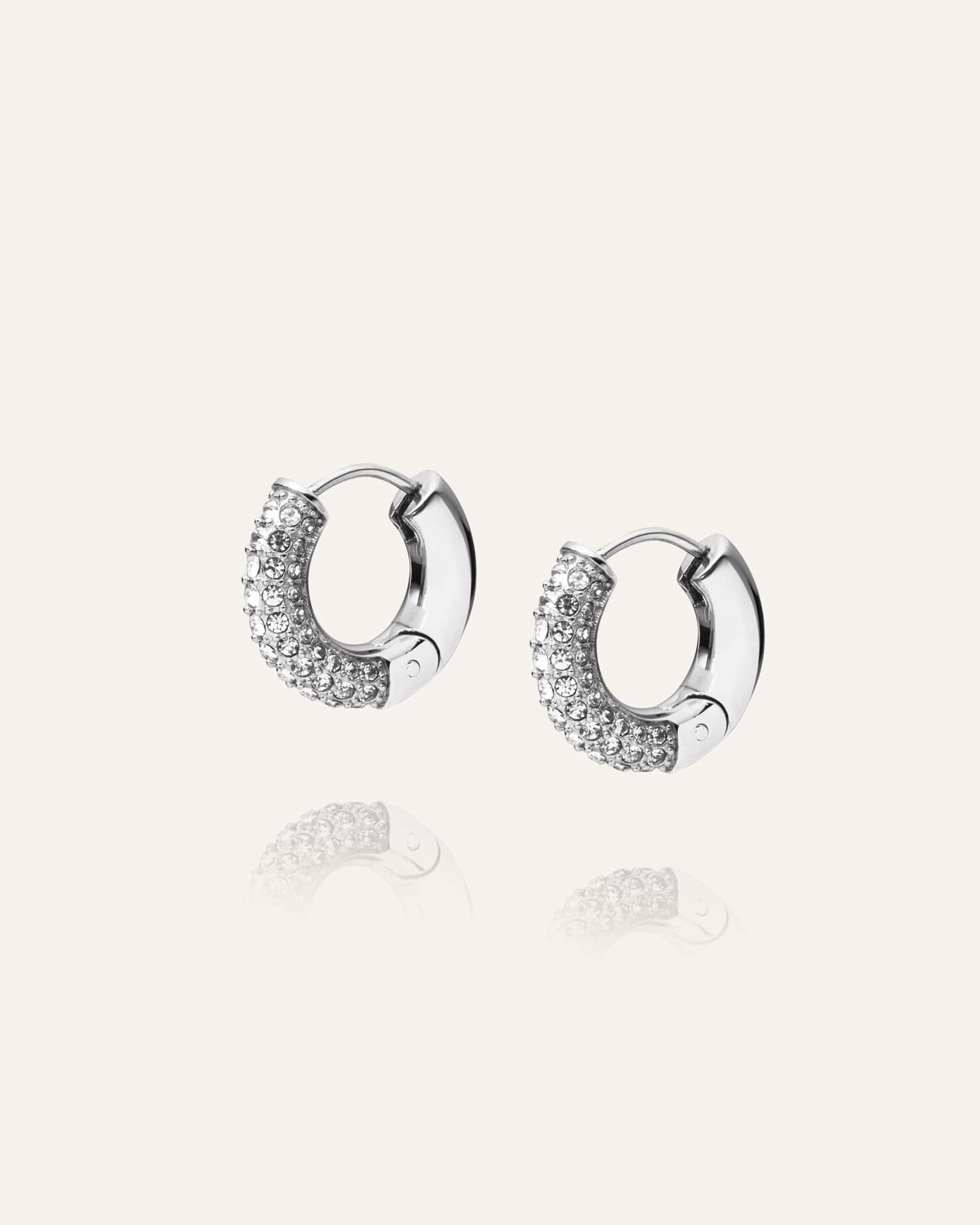 Pavé Everyday Medium Hoops
