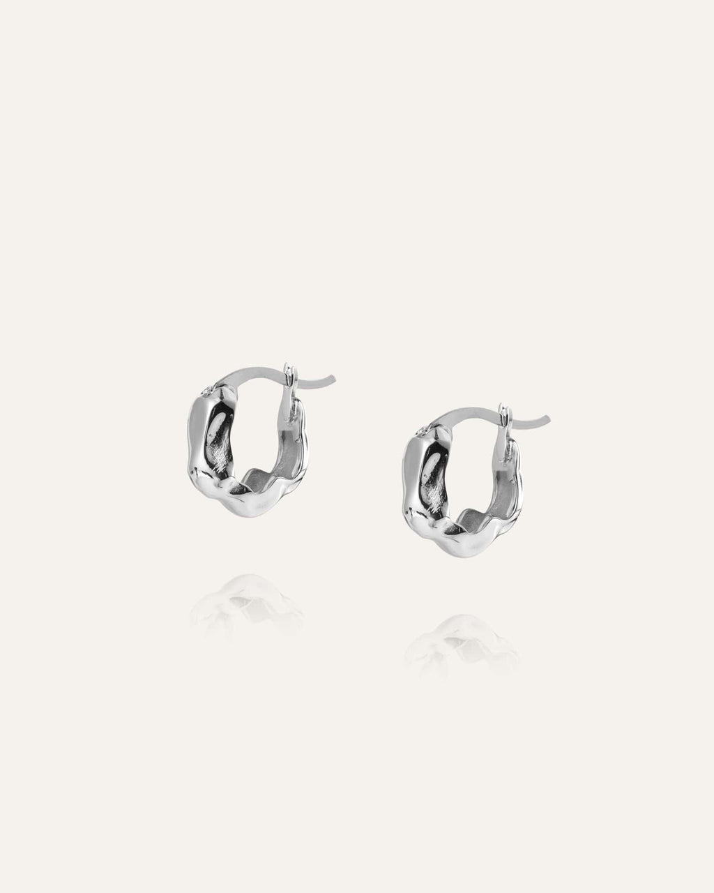 Wavy Bolded Mini Hoops