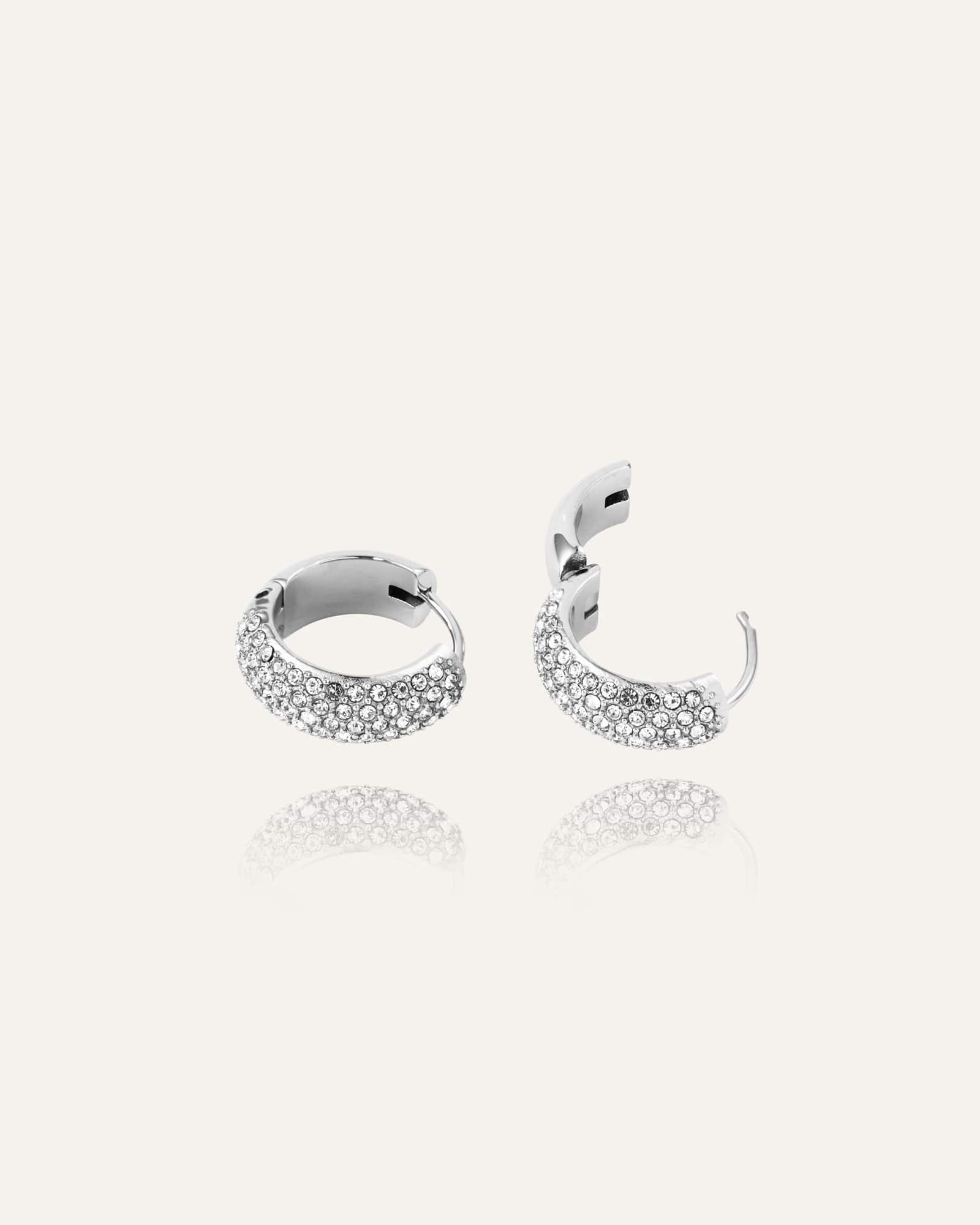 Amour Hoops Medium