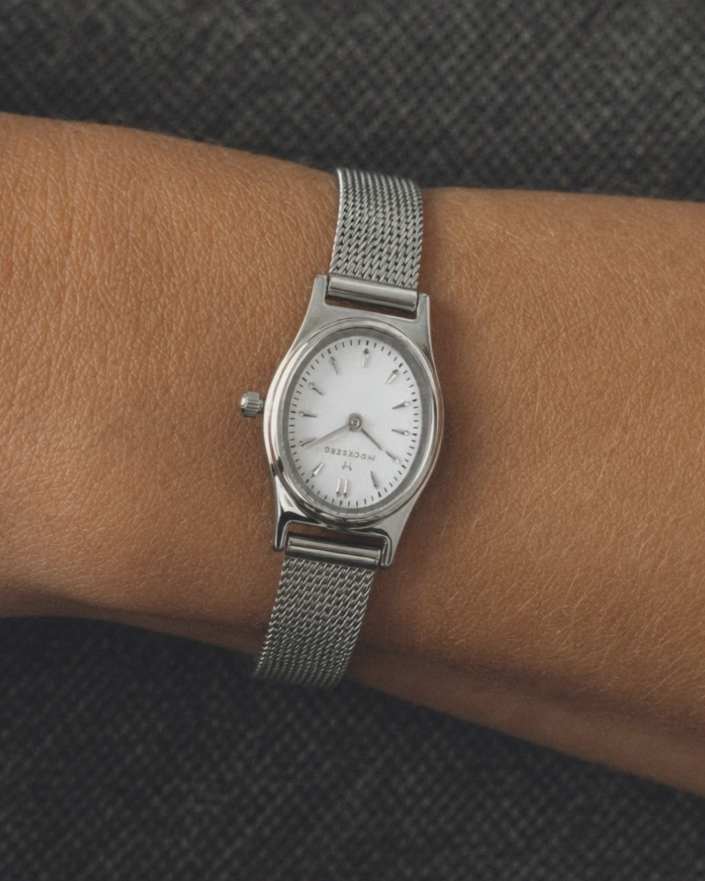 Retro Mesh Watch
