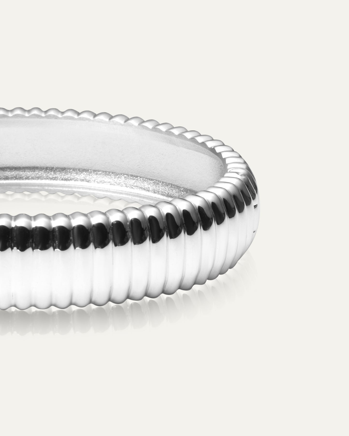 Retro Ribbed Silver Bangle