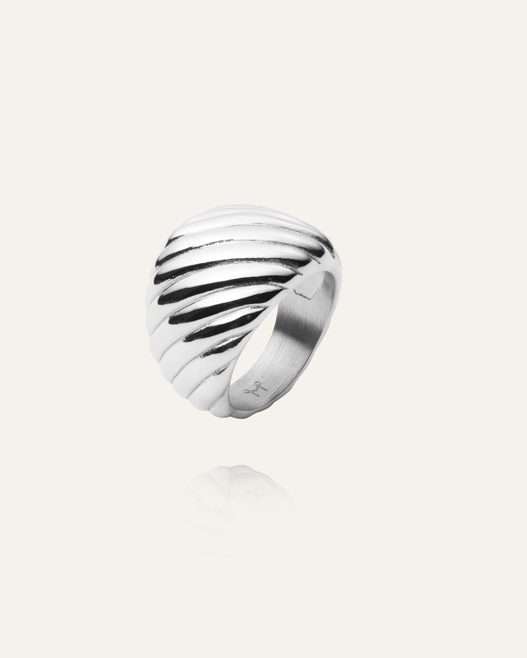 Gebogener gerippter Ring