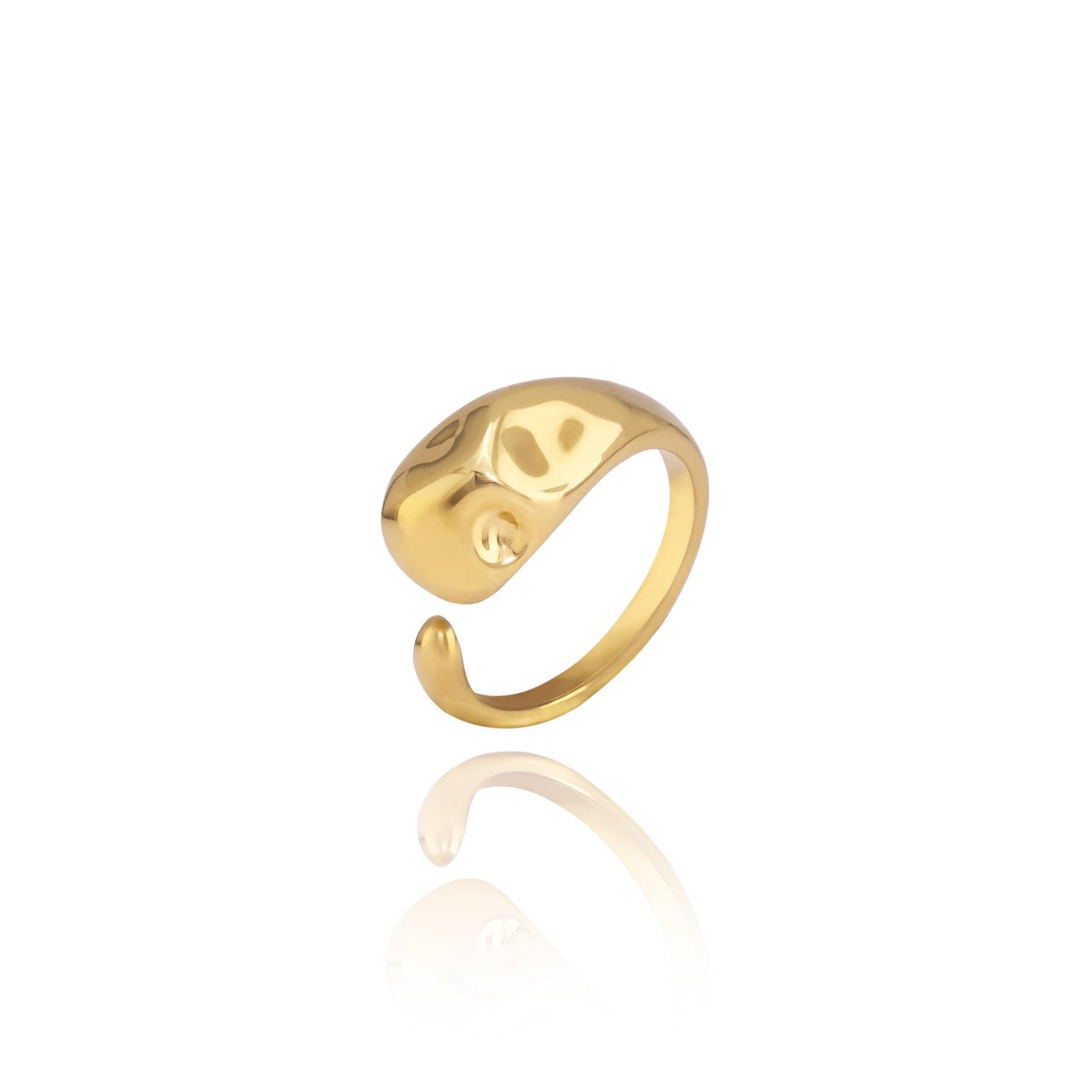 Hammered ring gold